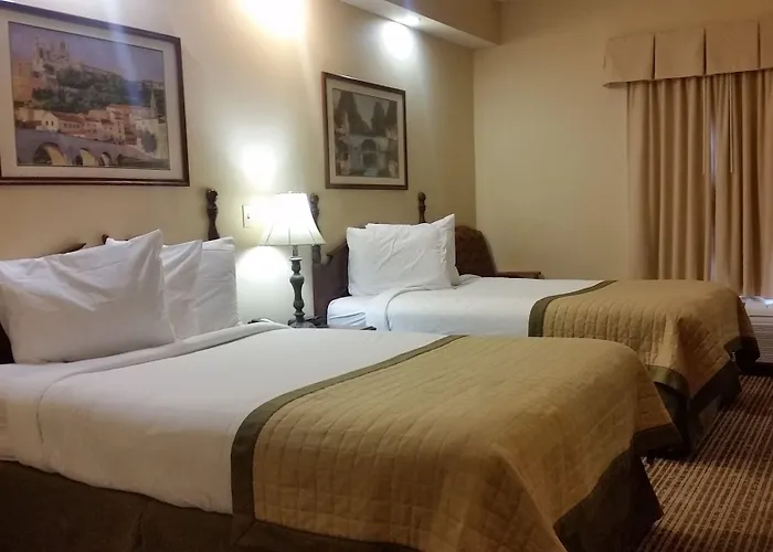 Baymont By Wyndham Lafayette Airport
